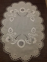 Original Hövej lace tablecloth. 48X32 cm
