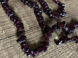 Real, polished garnet bead necklace 42 cm