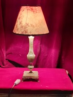 Régi onix/réz asztali lámpa,leveles  díszítésű ernyővel
