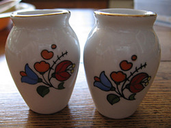 Kalocsai porcelán kis  vázák párban