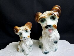 2 db nagyon aranyos jelzett porcelán kutyus, kutya mama kölykével 26 és 18 cm