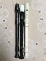 5 Yamaha, Angel, Aulos flutes and two folk flutes for sale