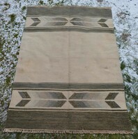 Németh éva wool carpet. 170 X 250 cm.