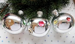 Soproni üveg homorú pöttyös gömb karácsonyfa dísz 3db együtt 6.5-7cm