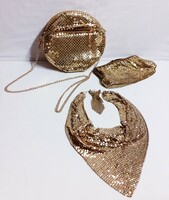 Szép állapotú retro arany színű színházi táska neszeszer nyakék ajándék kitűzővel