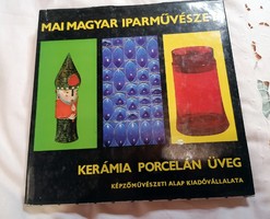 ákos Koczogh: ceramics, porcelain, glass (modern Hungarian applied art) 1975.