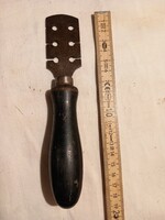 Old marked (Stuba) tool