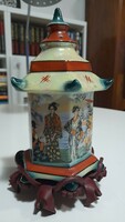 Porcelán , pagoda  illat lámpa , aerozon , japán mintával, gésákkal