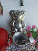 Beautiful large teddy bear baking dish shape bear nostalgia piece, rustic decoration