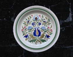Hollóházi tányér, falra is akasztható falidísz, porcelán falitányér, 24 cm.