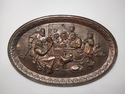 Antique large multi-person embossed red copper wall decoration bowl life portrait scene 798