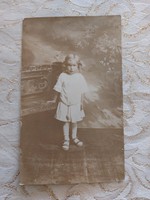 Régi gyerekfotó kislány fénykép