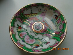 Famille rose hand-painted figure and flower pattern bowl