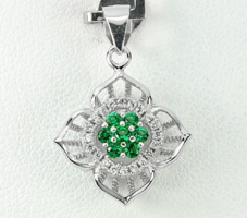100% Real 925 Sterling Silver Flower Pendant with Green and White Zirconia Stones 1.85g (1.6cm)