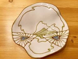 Gonda margit decorative plate