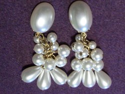 Beautiful Pearl Clip