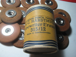 L & C  Hardmuth , Csehszlovákia  315 / 12  ,   12 db  originál radír gumi a 60-as évekből