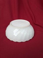 Porcelain bowl with a diameter of 21.5 cm