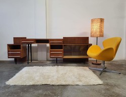 Vintage, retró moduláris hálószoba bútorzat, ágy, éjjeliszekrény, pipere asztal
