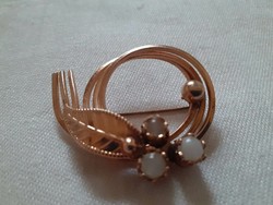 Copper colored brooch (pin)