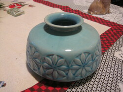 Zsolnay   kék , kis váza  , néhány apró égetési pöttyel   12 cm
