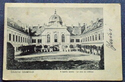 Gödöllő - A kastély udvara   1906