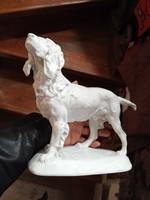 Herendi porcelán kutya szobor, Vastag György terve, mélynyomott, 24 x 30 cm