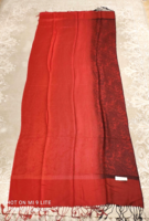 Piros színátmenetes pasmina sál 70% pasmina 30% silk selyem
