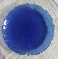 Kék üveg, levél forma, erezett kínáló, süteményes tányér, tál, 23 cm