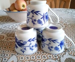 4 cups with onion pattern, 7.5X 8 cm