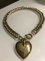 Aranyozott nyakék vastag láncon nagyméretű szív alakú medállal