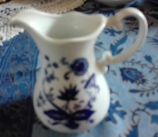 15 db angol, kék, tobbféle GYÖNYÖRU hagymamintás porcelánok