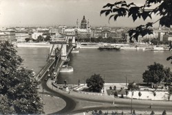 074 --- Futott képeslap  Budapest - látkép
