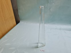 A0139 Pálinkás üveg 0,2 l 32 cm 1200 ft + posta előre utalással.