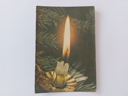 Régi karácsonyi képeslap retro levelezőlap gyertyacsipesszel