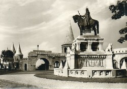 095 - Running postcard, Budapest - statue of Saint Stephen with the fisherman's bastion