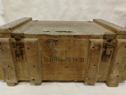 Military ammunition wooden chest n. Malaxa