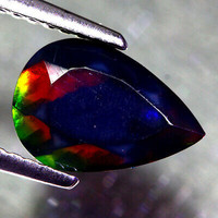 10x7mm. Természetes fazettázott csepp alakú etióp nemes opal
