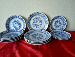 12 db.Meisseni mintás cseh porcelán tányér.