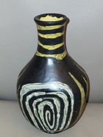 Gorka Lívia váza