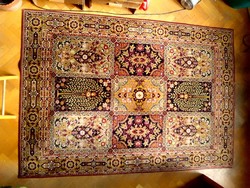 Mintás gépi gyapjú szőnyeg perzsaszőnyeg jó állapotban, tisztítatlan, 192x137 cm