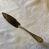 Metal serving spoon