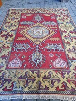 Antik anatóliai kézi csomózású szőnyeg.   Alkudható.