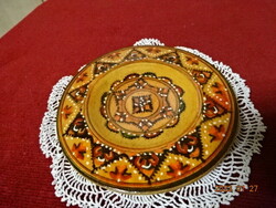 Russian wooden plate, hand painted, diameter 10.5 cm. He has! Jokai.