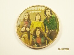Retro pipere tükör, Skorpió A rohanás Együttes Zeneszám banda zenész reklám 1970-es évekből