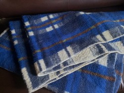 Kimondottan vastag, holland, prémium minőségű 100% tiszta, szűz gyapjú takaró pléd pokróc 165x200 cm