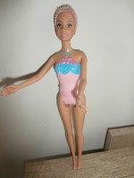 Barbie baba  Mattel fürdőruhás haj nélküli