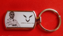 LEWIS HAMILTON FÉM KULCSTARTÓ