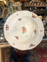 Herend Victoria patterned porcelain plate from 1940, 24 cm.