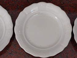 Old 4 drasche porcelain flat plates with a pattern